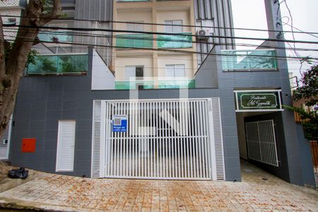 Apartamento à venda com 52m², 2 quartos e 1 vaga Apartamento à venda com 52m², 2 quartos e 1 vagaFachada