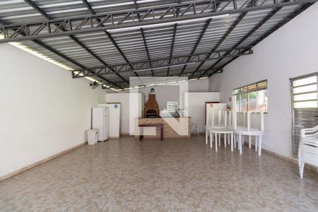 Apartamento para alugar com 49m², 2 quartos e 1 vagaÁrea Comum - Salão de Festas