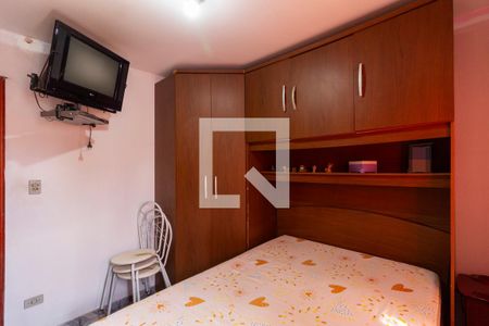 Quarto 1 de apartamento para alugar com 2 quartos, 49m² em Itaquera, São Paulo
