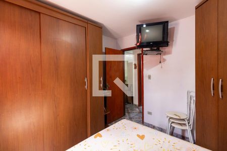 Quarto 1 de apartamento para alugar com 2 quartos, 49m² em Itaquera, São Paulo