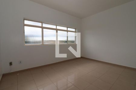 Sala de apartamento para alugar com 2 quartos, 100m² em Taguatinga Sul (taguatinga), Brasília