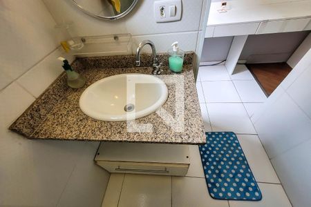 Casa à venda com 270m², 3 quartos e 5 vagas Casa à venda com 270m², 3 quartos e 5 vagasBanheiro Suíte 1