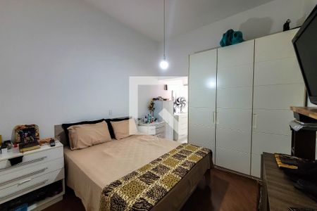 Casa à venda com 270m², 3 quartos e 5 vagas Casa à venda com 270m², 3 quartos e 5 vagasSuíte 2