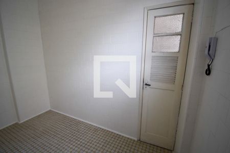 Apartamento para alugar com 90m², 3 quartos e sem vaga Apartamento para alugar com 90m², 3 quartos e sem vagaÁrea de Serviço
