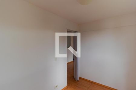 Apartamento para alugar com 60m², 2 quartos e 1 vagaQuarto 01