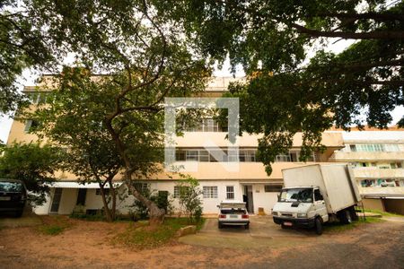 Apartamento para alugar com 60m², 2 quartos e 1 vagaFachada