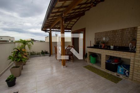 Apartamento à venda com 200m², 4 quartos e 3 vagas Apartamento à venda com 200m², 4 quartos e 3 vagasCobertura