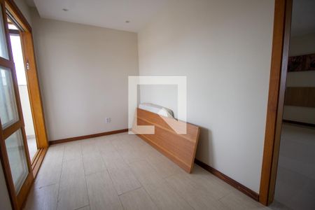 Apartamento à venda com 200m², 4 quartos e 3 vagas Apartamento à venda com 200m², 4 quartos e 3 vagasHall da Cobertura
