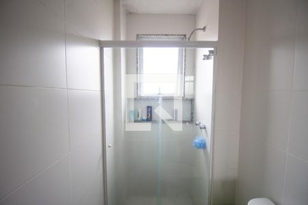 Apartamento à venda com 200m², 4 quartos e 3 vagas Apartamento à venda com 200m², 4 quartos e 3 vagasBanheiro da Suíte 2