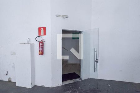 Apartamento à venda com 101m², 2 quartos e 2 vagasEntrada