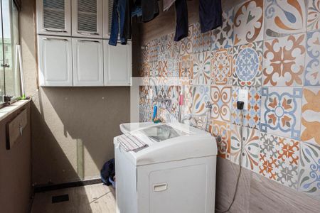 Apartamento à venda com 101m², 2 quartos e 2 vagasÁrea de serviço 