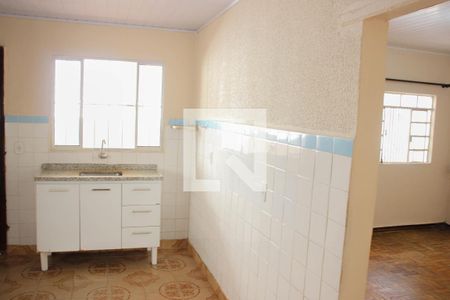 Casa à venda com 200m², 2 quartos e 2 vagasCozinha