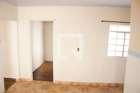 Casa à venda com 200m², 2 quartos e 2 vagasCozinha