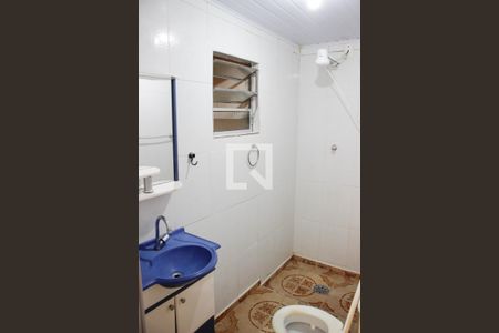 Casa à venda com 200m², 2 quartos e 2 vagasBanheiro