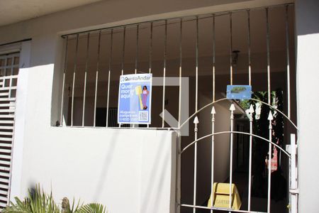 Casa à venda com 200m², 2 quartos e 2 vagasPlaca