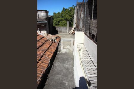 Casa à venda com 200m², 2 quartos e 2 vagasArea superior