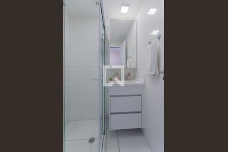 Banheiro de apartamento para alugar com 1 quarto, 30m² em Vila Dom Pedro I, São Paulo