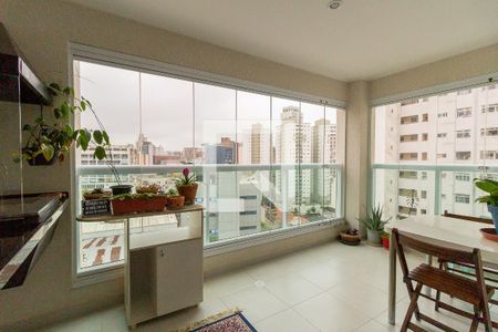 Apartamento para alugar com 70m², 2 quartos e 1 vaga Apartamento para alugar com 70m², 2 quartos e 1 vagavaranda