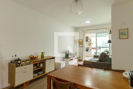 Apartamento para alugar com 70m², 2 quartos e 1 vaga Apartamento para alugar com 70m², 2 quartos e 1 vagaSala