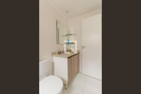 Apartamento para alugar com 70m², 2 quartos e 1 vaga Apartamento para alugar com 70m², 2 quartos e 1 vagaBanheiro da Suíte