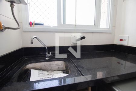 Apartamento à venda com 58m², 2 quartos e 1 vagaÁrea de Serviço