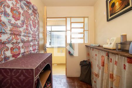 Apartamento à venda com 117m², 2 quartos e sem vagaDependência