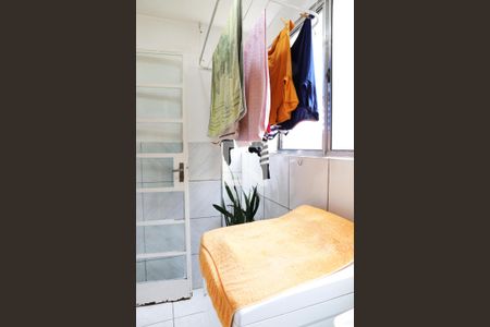 Apartamento à venda com 70m², 2 quartos e 1 vagaÁrea de Serviço