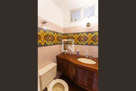 Lavabo da Sala 2 de apartamento para alugar com 4 quartos, 307m² em Sion, Belo Horizonte