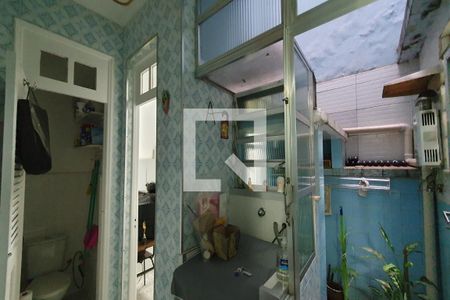 Apartamento à venda com 60m², 2 quartos e 1 vaga Apartamento à venda com 60m², 2 quartos e 1 vagaÁrea de Serviço