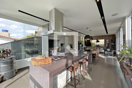 Casa à venda com 600m², 4 quartos e 4 vagasEspaço Gourmet