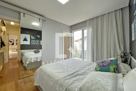 Casa à venda com 600m², 4 quartos e 4 vagasSuíte 3