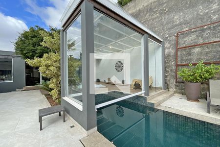 Casa à venda com 600m², 4 quartos e 4 vagasÁrea de Lazer - Piscina / SPA