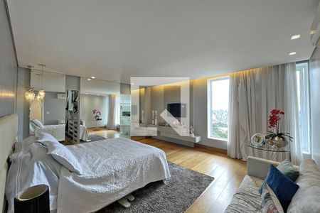 Casa à venda com 600m², 4 quartos e 4 vagasSuíte Master