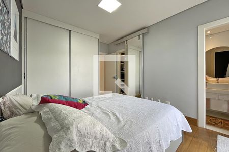 Casa à venda com 600m², 4 quartos e 4 vagasSuíte 3