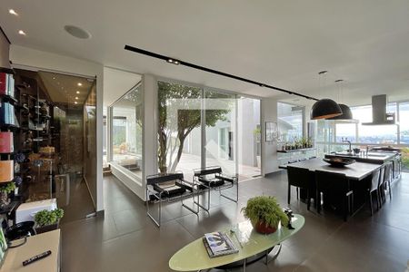 Casa à venda com 600m², 4 quartos e 4 vagasEspaço Gourmet + Adega