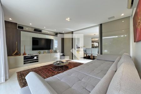 Casa à venda com 600m², 4 quartos e 4 vagasSala - Home Theater