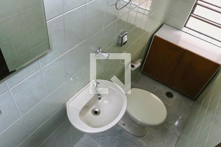 Banheiro Social de casa para alugar com 3 quartos, 160m² em Vila Nova Mazzei, São Paulo