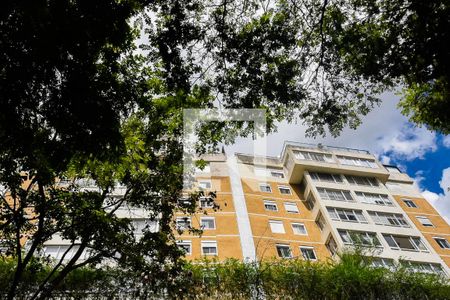 Apartamento à venda com 128m², 3 quartos e 2 vagas Apartamento à venda com 128m², 3 quartos e 2 vagasFachada