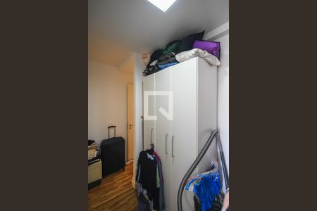 Apartamento à venda com 128m², 3 quartos e 2 vagas Apartamento à venda com 128m², 3 quartos e 2 vagasArmário da suíte 1