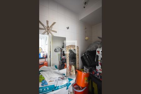 Apartamento à venda com 128m², 3 quartos e 2 vagas Apartamento à venda com 128m², 3 quartos e 2 vagasBanheiro de Serviço