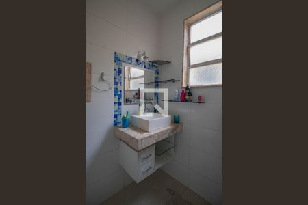 Apartamento para alugar com 72m², 3 quartos e 2 vagas Apartamento para alugar com 72m², 3 quartos e 2 vagasBanheiro