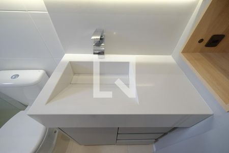 Apartamento para alugar com 53m², 2 quartos e 1 vaga Apartamento para alugar com 53m², 2 quartos e 1 vagaDetalhe do Banheiro da Suite