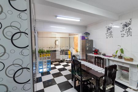 Casa à venda com 143m², 4 quartos e 2 vagasCozinha