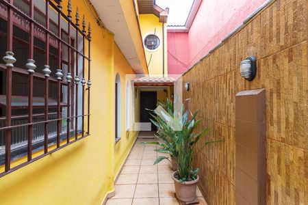 Casa à venda com 143m², 4 quartos e 2 vagasQuintal