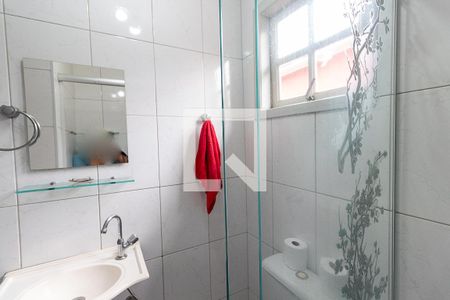 Casa à venda com 143m², 4 quartos e 2 vagasBanheiro 2