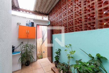 Casa à venda com 143m², 4 quartos e 2 vagasLavanderia