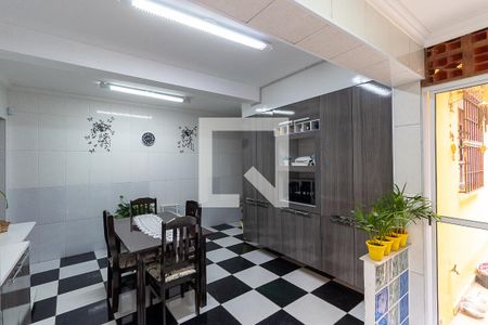 Casa à venda com 143m², 4 quartos e 2 vagasCozinha