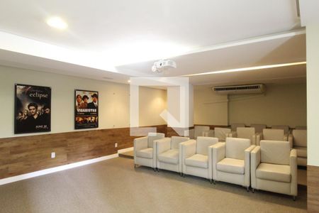 Apartamento para alugar com 77m², 3 quartos e 1 vagaCinema