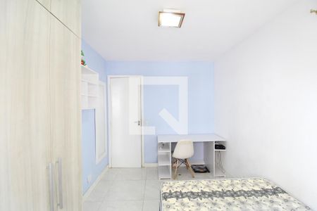Apartamento para alugar com 77m², 3 quartos e 1 vagaQuarto 2