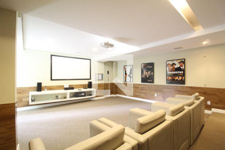 Apartamento para alugar com 77m², 3 quartos e 1 vagaCinema